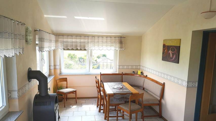 Ferienwohnung für 8 Personen, mit Sauna und Terrasse sowie Garten in Hohen Wieschendorf - 4