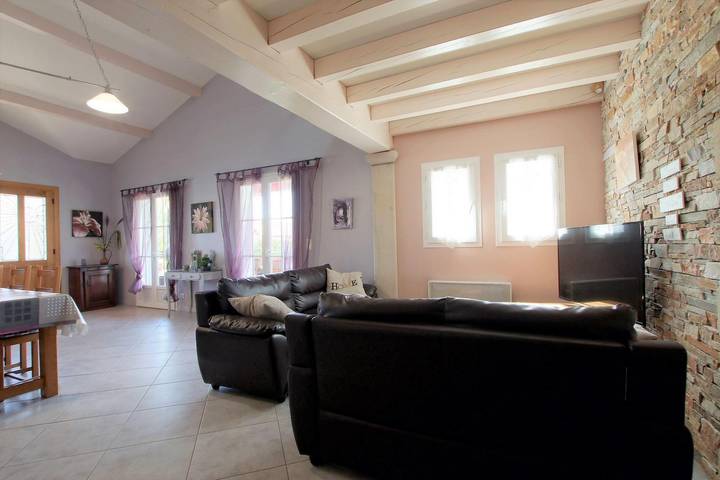 Gîte pour 6 personnes, avec jardin à Souraïde - 4