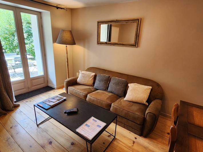 Gîte pour 6 personnes, avec terrasse et sauna ainsi que piscine et jardin, animaux acceptés à Arvieux - 3