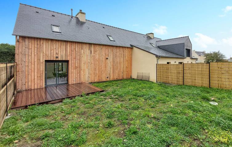 Location de vacances pour 8 personnes, avec terrasse et jardin à Névez - 2