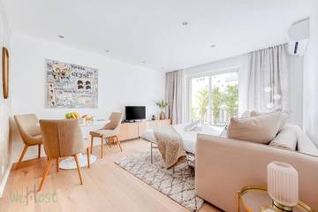 Gîte pour 3 personnes, avec balcon dans Chateau Et Parc Vallombrosa Cannes