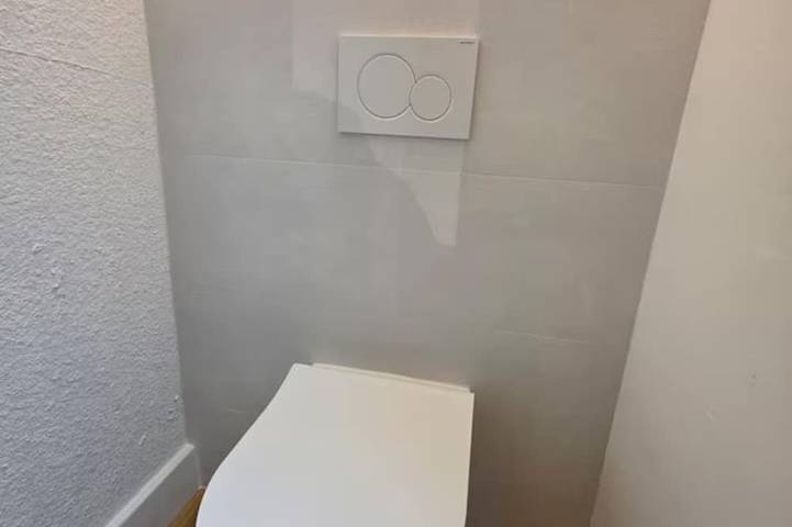 Ganze Wohnung, Neue Wohnung mit Parkplatz und Terrasse nahe Bahnhof in Valence, Valence und Umgebung