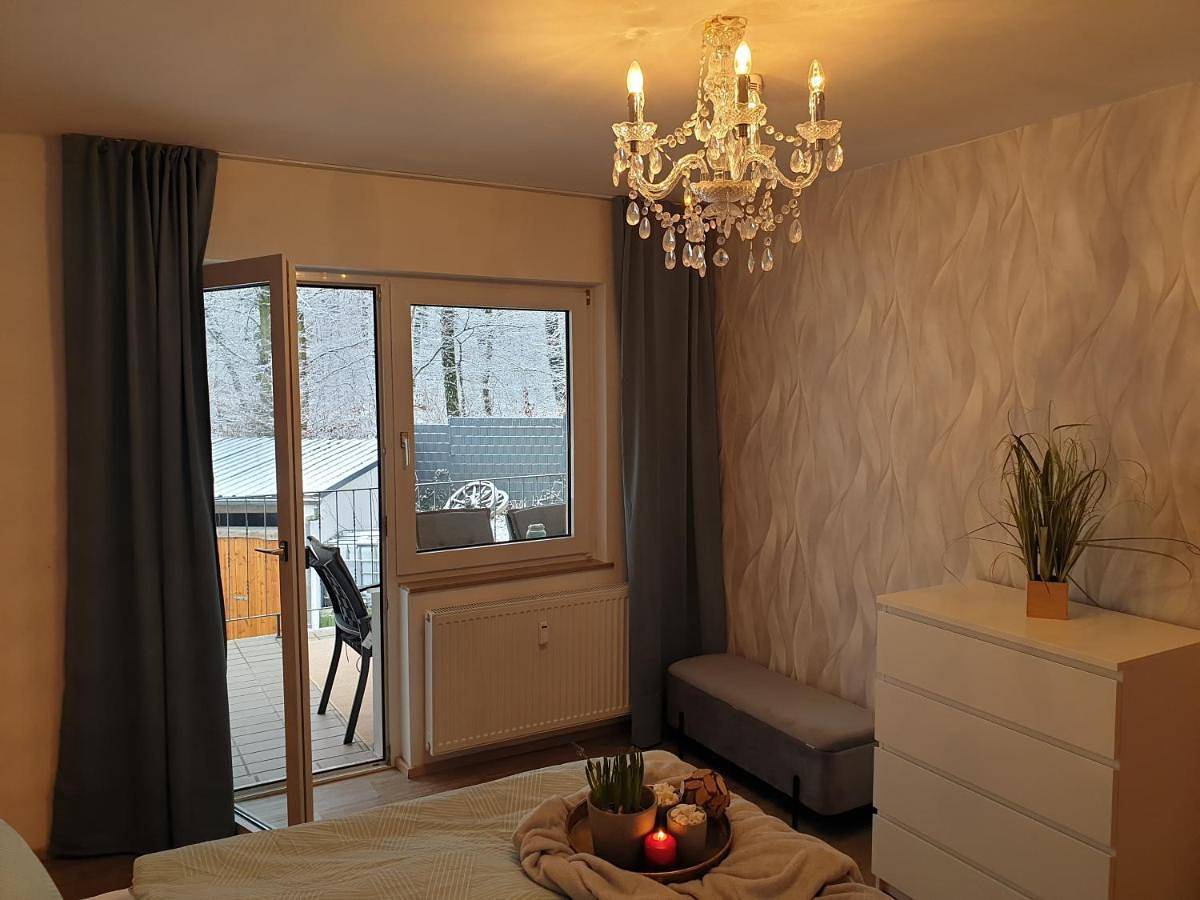 Ganze Wohnung, Fewo Winter in der Villa Waldrand mit zwei Balkonen in Bad Wünnenberg, Nordrhein-Westfalen
