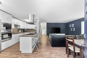 Apartment for 4 Guests in Seattle, Puget Sound, Picture 2