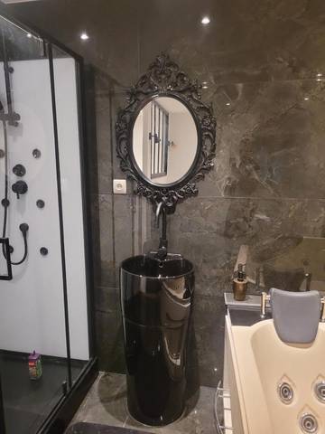 Gîte pour 2 personnes, avec terrasse et jacuzzi à Bouleternère