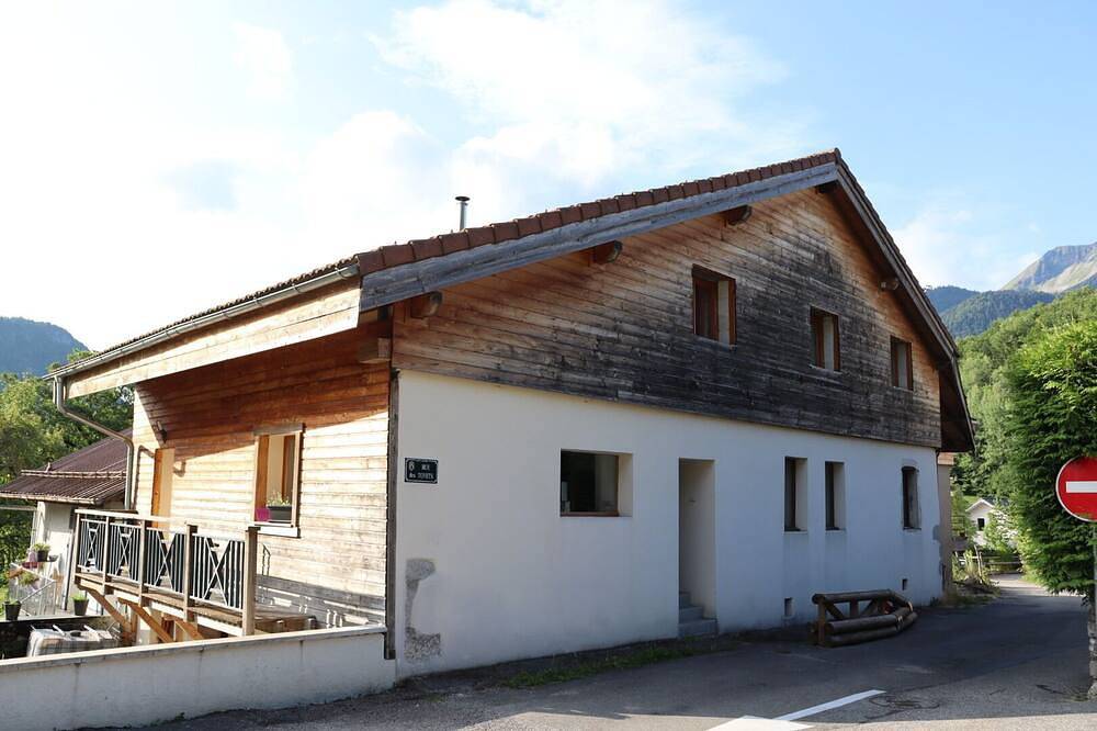 Renovated mountain farmhouse in Saint-Jeoire, Region Bonneville