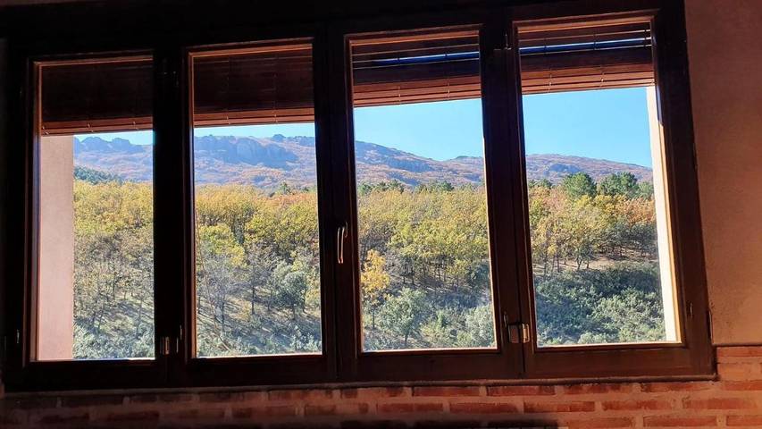 Casa de vacaciones para 4 personas, con vistas y piscina además de jardín y terraza en Montes de Toledo - 4