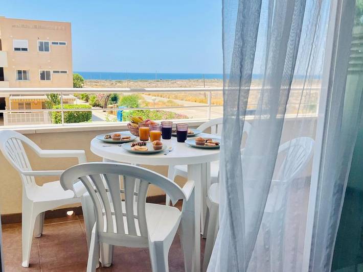 Apartamento de vacaciones para 6 personas, con jardín y piscina además de vistas y piscina para niños - 1