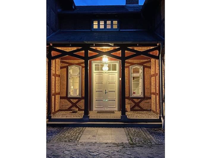 Stintenburg-Insel:  Brückenhaus in Zarrentin am Schaalsee, Ludwigslust-Parchim