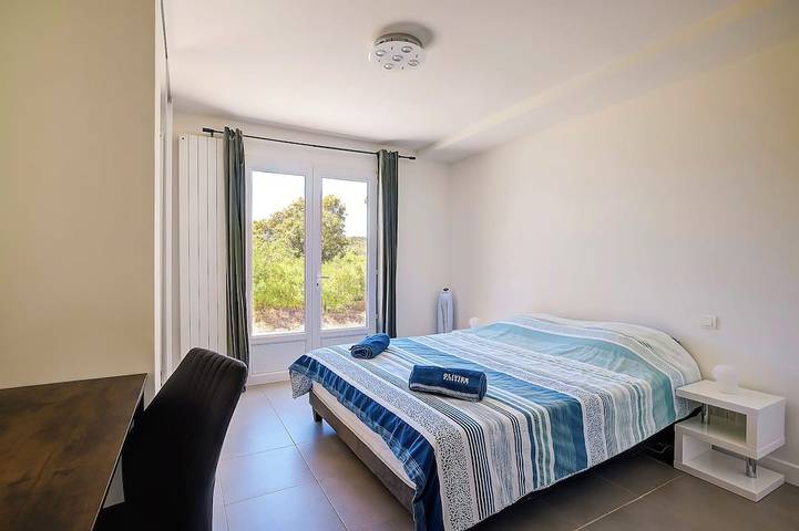 Stylish air-conditioned villa in a privileged area of Biot just minutes from sea in Biot, Côte méditerranéenne (France)