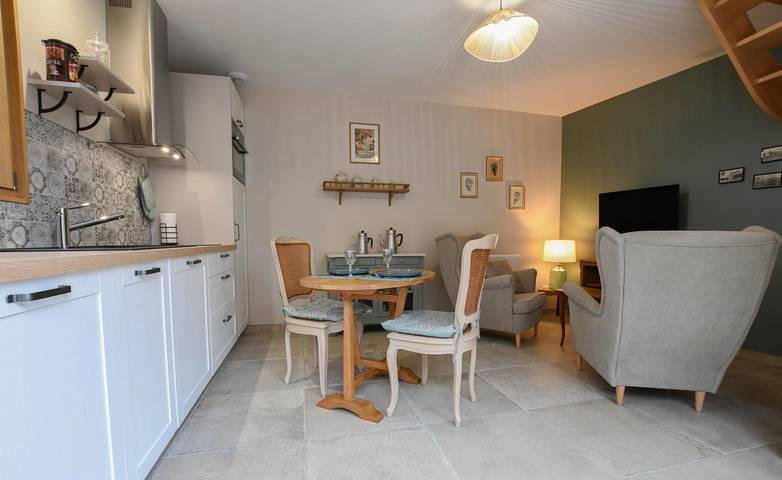 Gîte pour 2 personnes, avec terrasse dans Balnot-sur-Laignes - 4