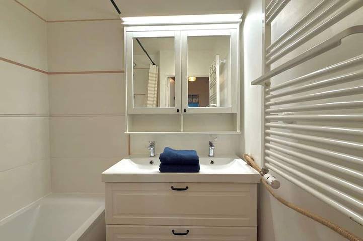 Ganze Wohnung, Family Park - Parking - 6 pers - 5 mn Disney in Bussy-Saint-Georges, Seine-et-Marne