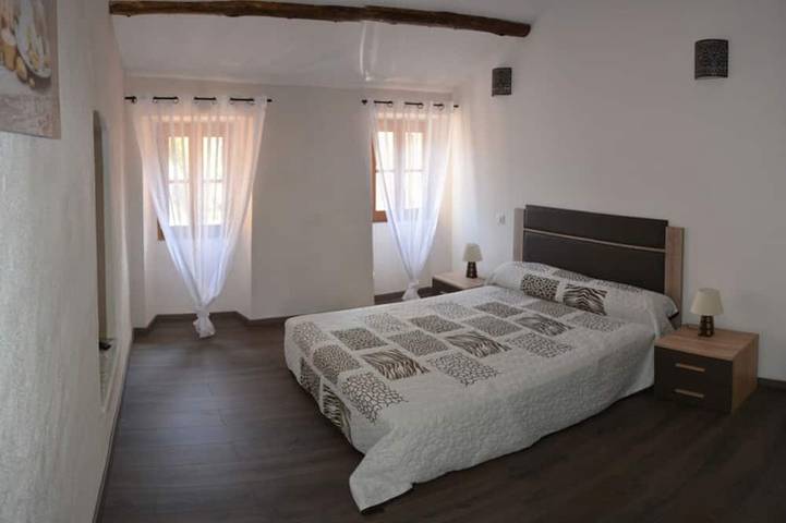 Location de vacances pour 6 personnes, avec jardin et terrasse, animaux acceptés à Feliceto - 3