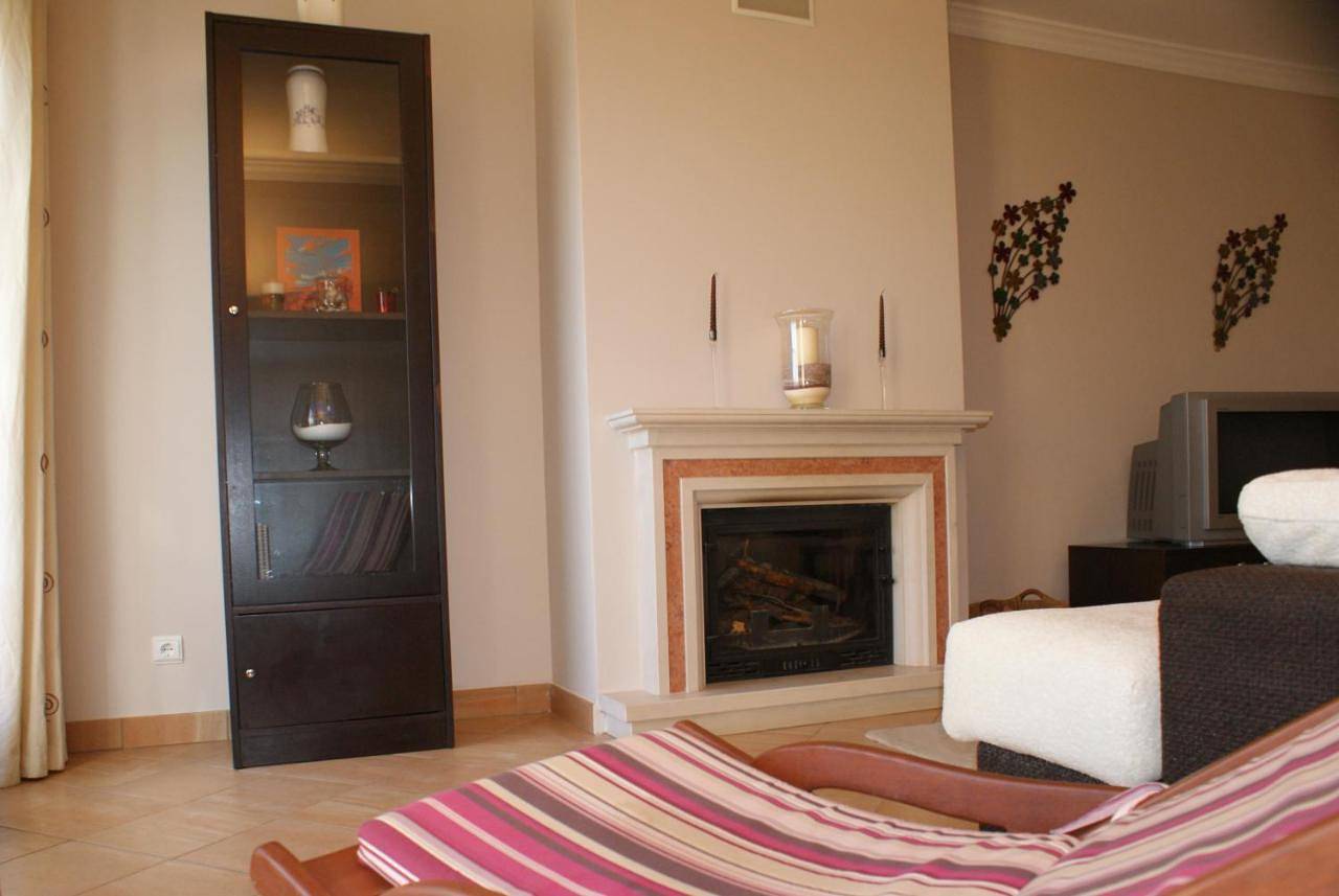Apartamento inteiro, Apartamento Felicidade in Almancil, Distrito de Faro