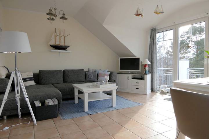 Ferienwohnung für 2 Personen, mit Balkon in Zingst