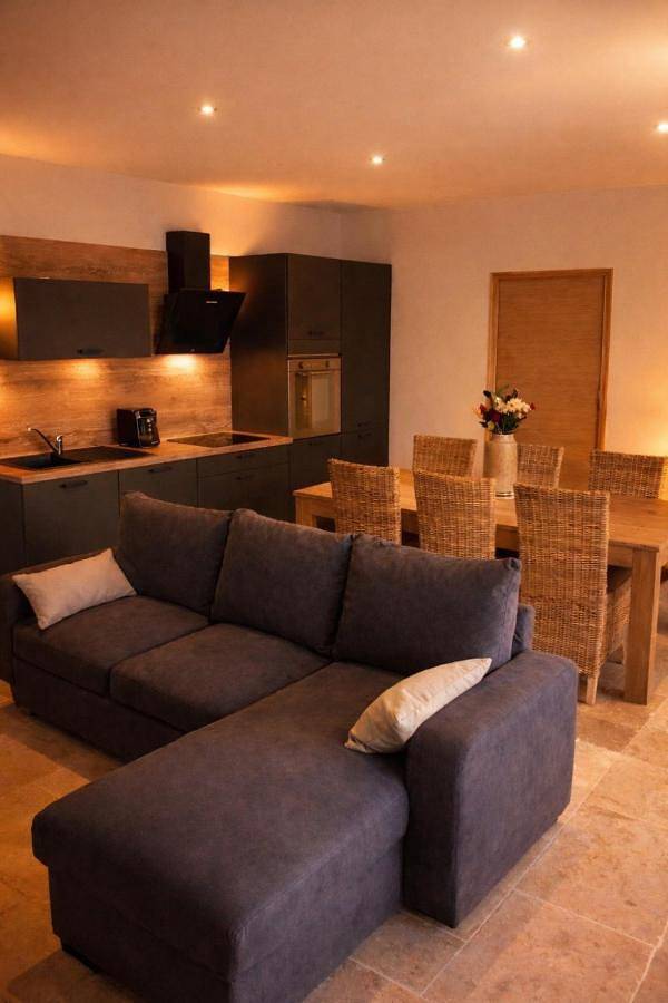 Location de vacances pour 4 personnes, avec jardin et vue à Santa-Maria-Figaniella - 2