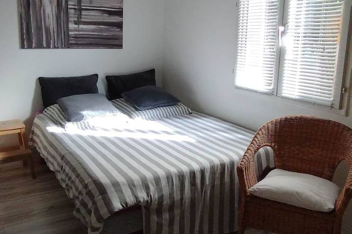 Location de vacances pour 4 personnes, avec jardin à Simiane-Collongue - 2