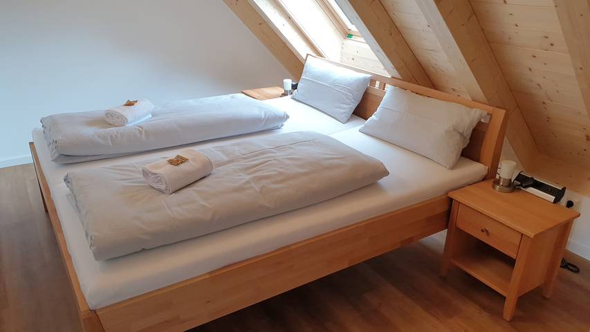 Ferienwohnung für 3 Personen, mit Balkon und Seeblick sowie Ausblick, mit Haustier in Unteruhldingen - 2