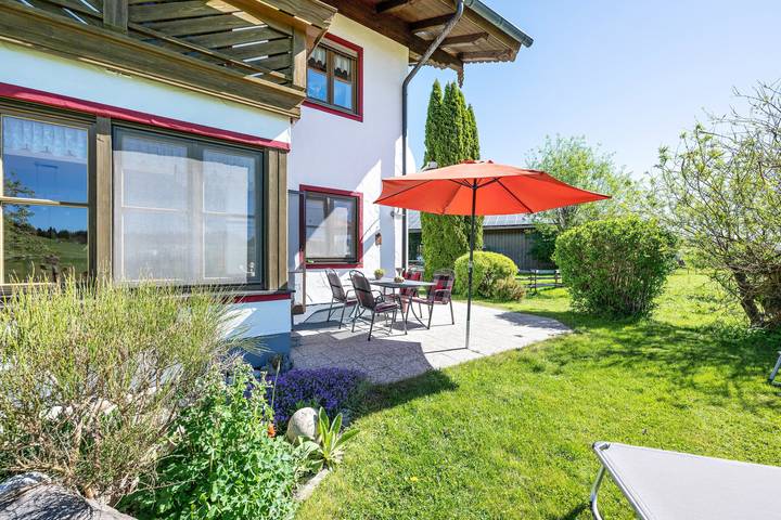 Ferienwohnung für 4 Personen, mit Garten
