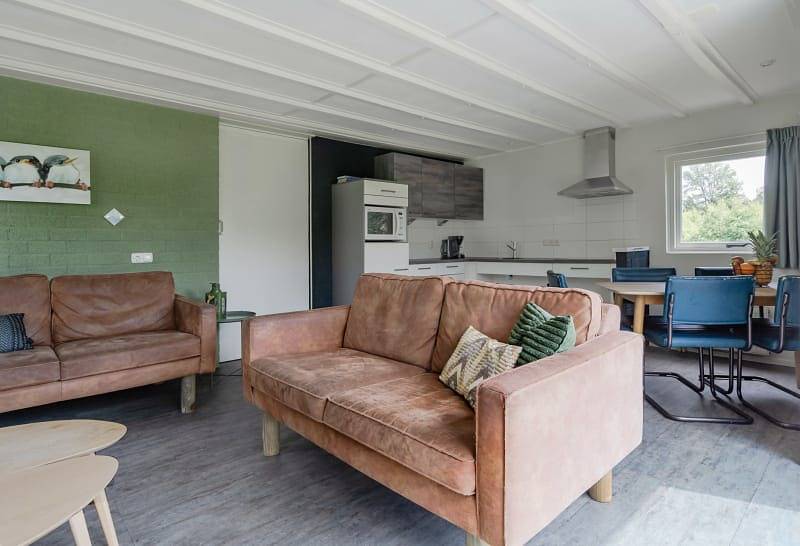 Rcn de Roggeberg — Aangepaste bungalow de Dobbe in Friesland