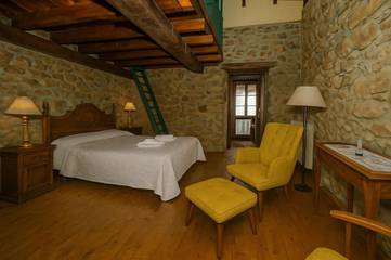 Casa rural para 3 personas, con vistas y balcón en Piloña