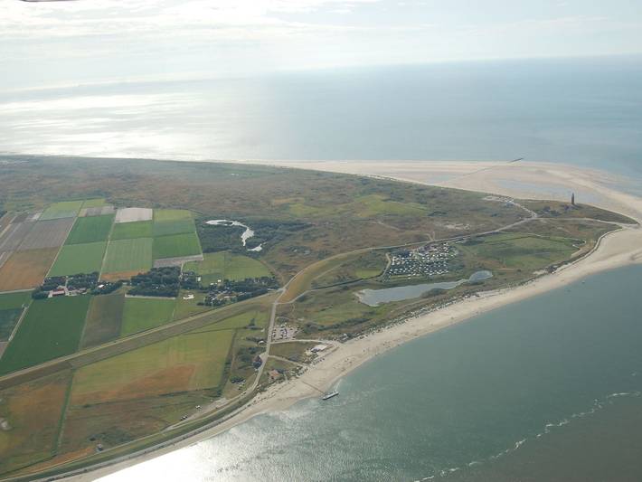 Ferienhaus für 6 Personen, mit Terrasse und Pool sowie Garten, kinderfreundlich in De Koog - 2