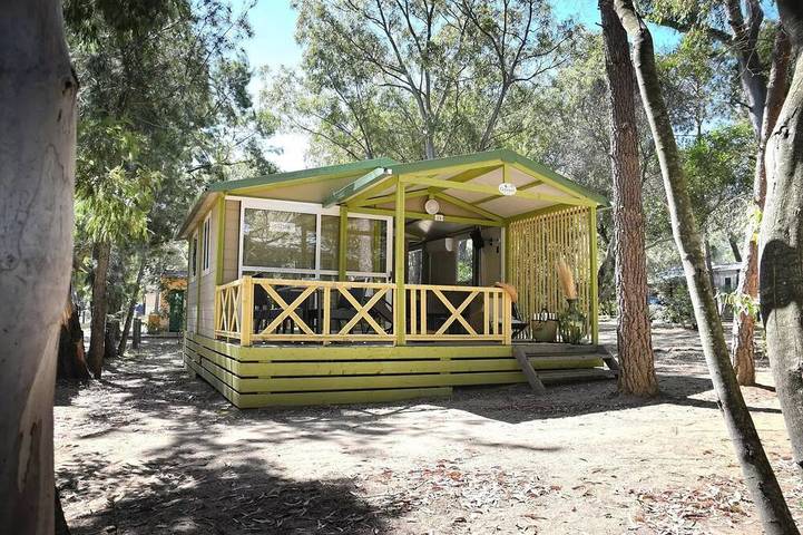 Chalet für 4 Personen, mit Terrasse in Calvi