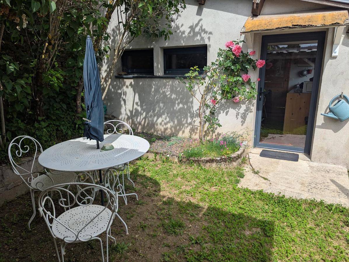 Appartement entier, Studio avec jardin et parking proche du centre in Mende, Parc national des Cévennes