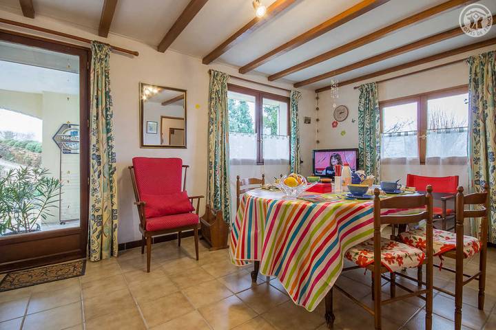 Gîte pour 2 personnes, avec jardin à Montcel - 2