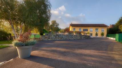 Gîte pour 2 personnes, avec jardin dans Lac de Paladru