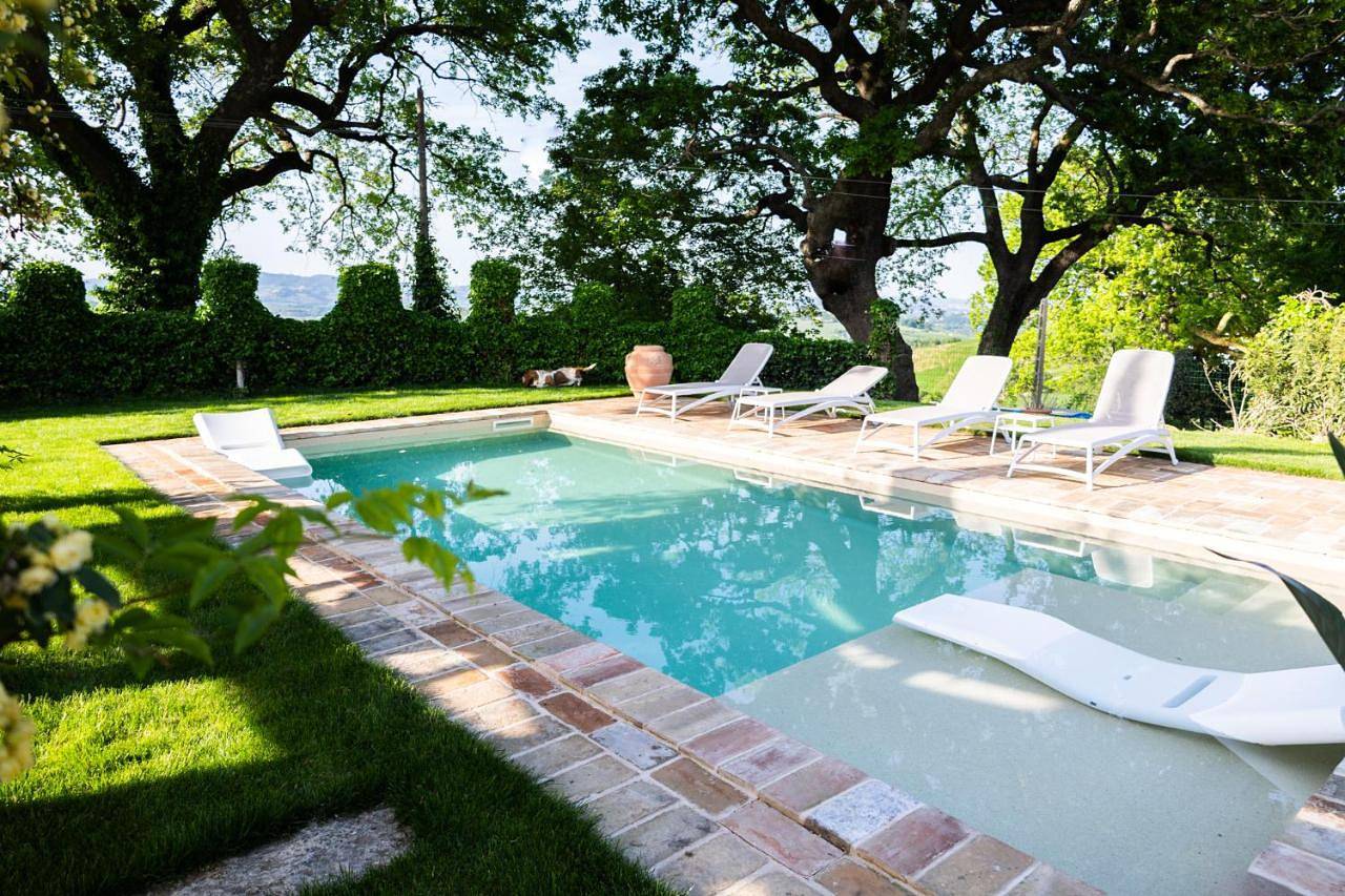 Three-Bedroom House in Fossombrone, Valle del Metauro