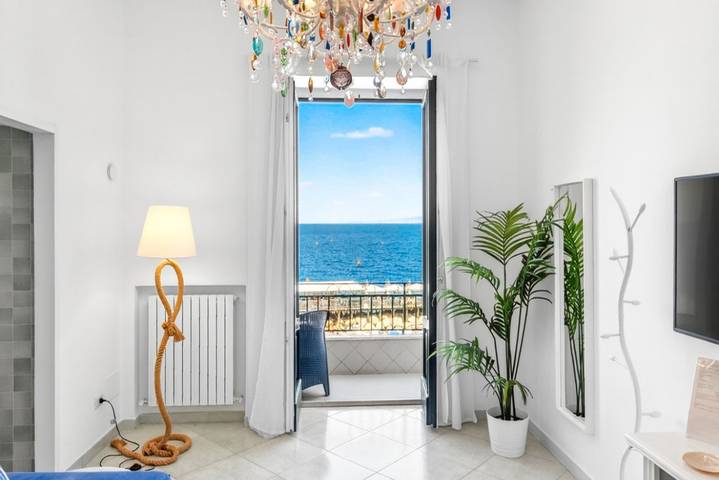 Gîte pour 5 personnes, avec balcon/terrasse, animaux acceptés à Sorrento - 2