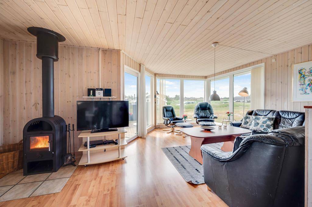 Gemütliches Ferienhaus in Holmsland Klit in Bjerregård, Holmsland Klit