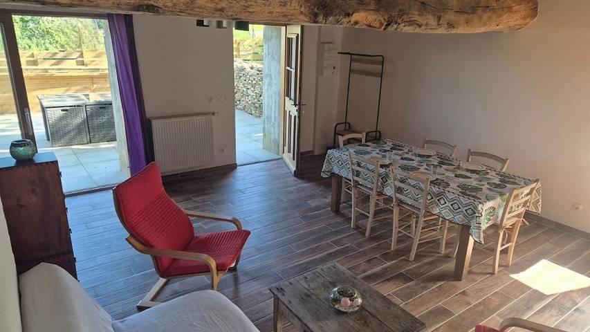 Location de vacances pour 6 personnes, avec Terrasse et Vue à Sainte-Croix-en-Jarez - 4
