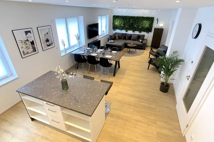 Ferienwohnung für 4 Personen, mit Terrasse und Garten in Chemnitz