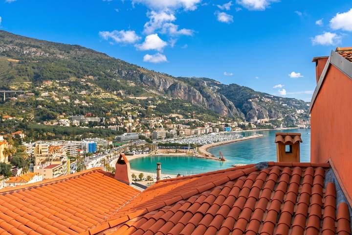 Gîte pour 4 personnes, avec Vue sur l’océan et Bassin pour enfant dans Plage Du Borrigo Menton
