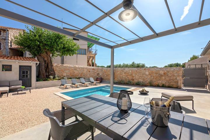 Ferienhaus für 2 Personen, mit Garten und Terrasse in Kosinozici - 4