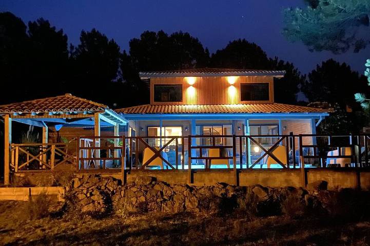 Holiday rental for 15 people, with terrace and garden as well as hot tub in Moliets-et-Maa
