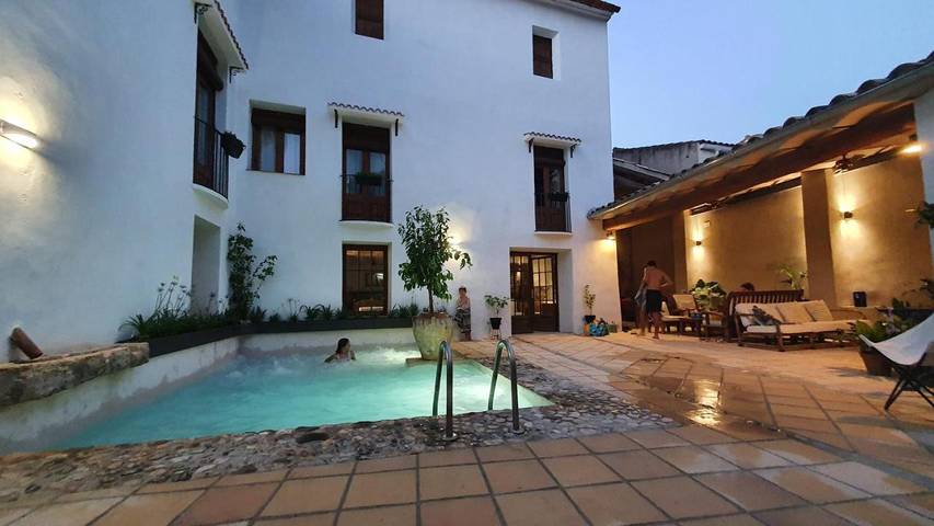 Apartamento de vacaciones para 2 personas, con piscina y jardín en Cataluña - 2