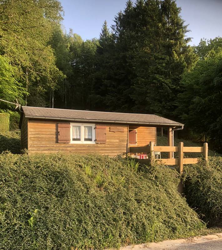 Gîte pour 4 personnes, avec terrasse, animaux acceptés à Tournavaux