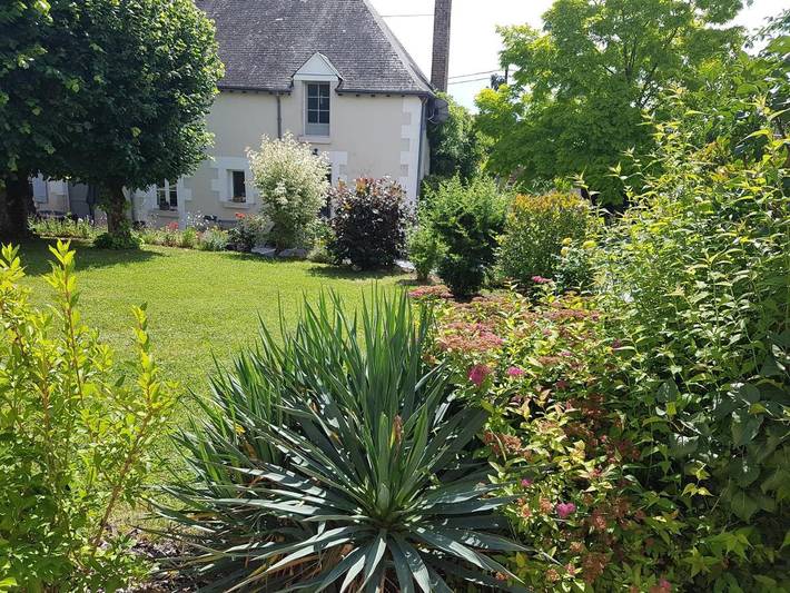 Location de vacances pour 2 personnes, avec Terrasse ainsi que Jardin et Vue à Mesland