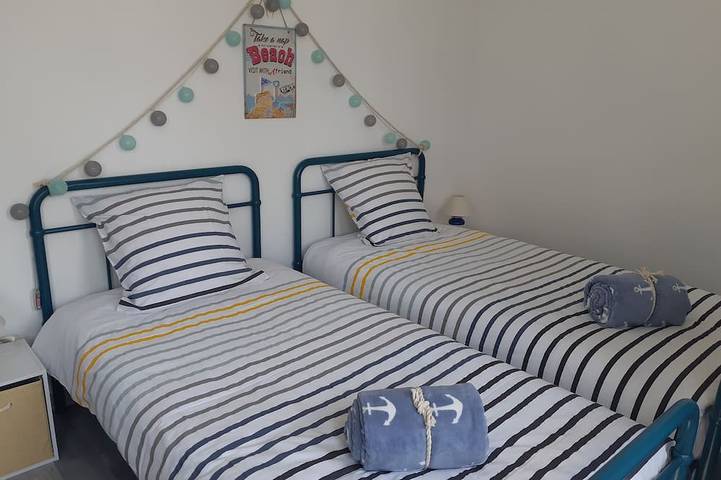 Ganze Wohnung, \"Le Sable Fin\", 2 bedrooms, 4 people, free secure parking with badge, 8 minutes from the beach. in Le Portel, Boulogne-sur-Mer und Umgebung