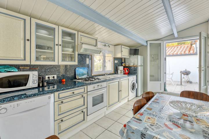 Location de vacances pour 4 personnes, avec terrasse dans Plage De La Bosse L Epine - 3