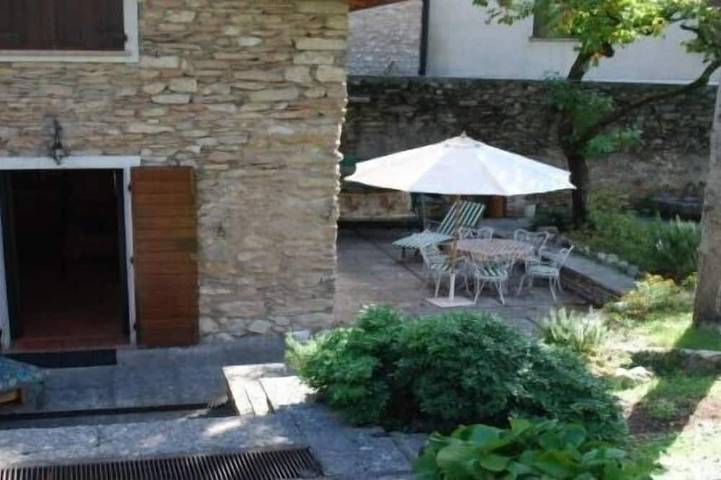 Ferienhaus für 4 Personen, mit Garten in Toscolano-Maderno