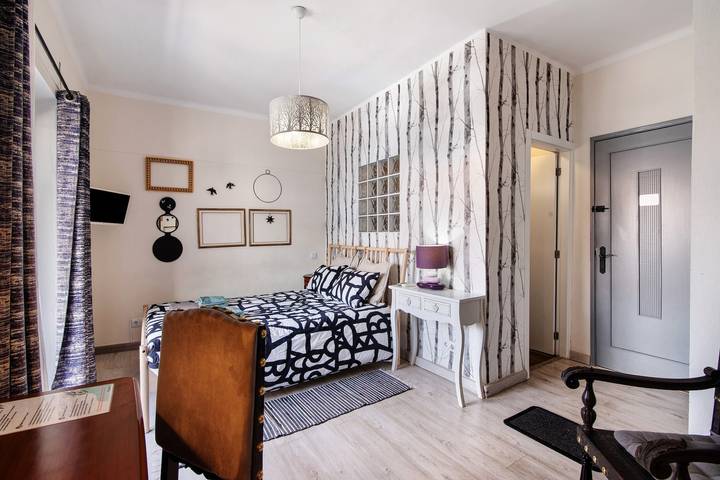 Room 'Quarto Duplo Com Varanda' with Balcony, Wi-Fi and Air Conditioning in São Brás de Alportel, Faro Distrikt