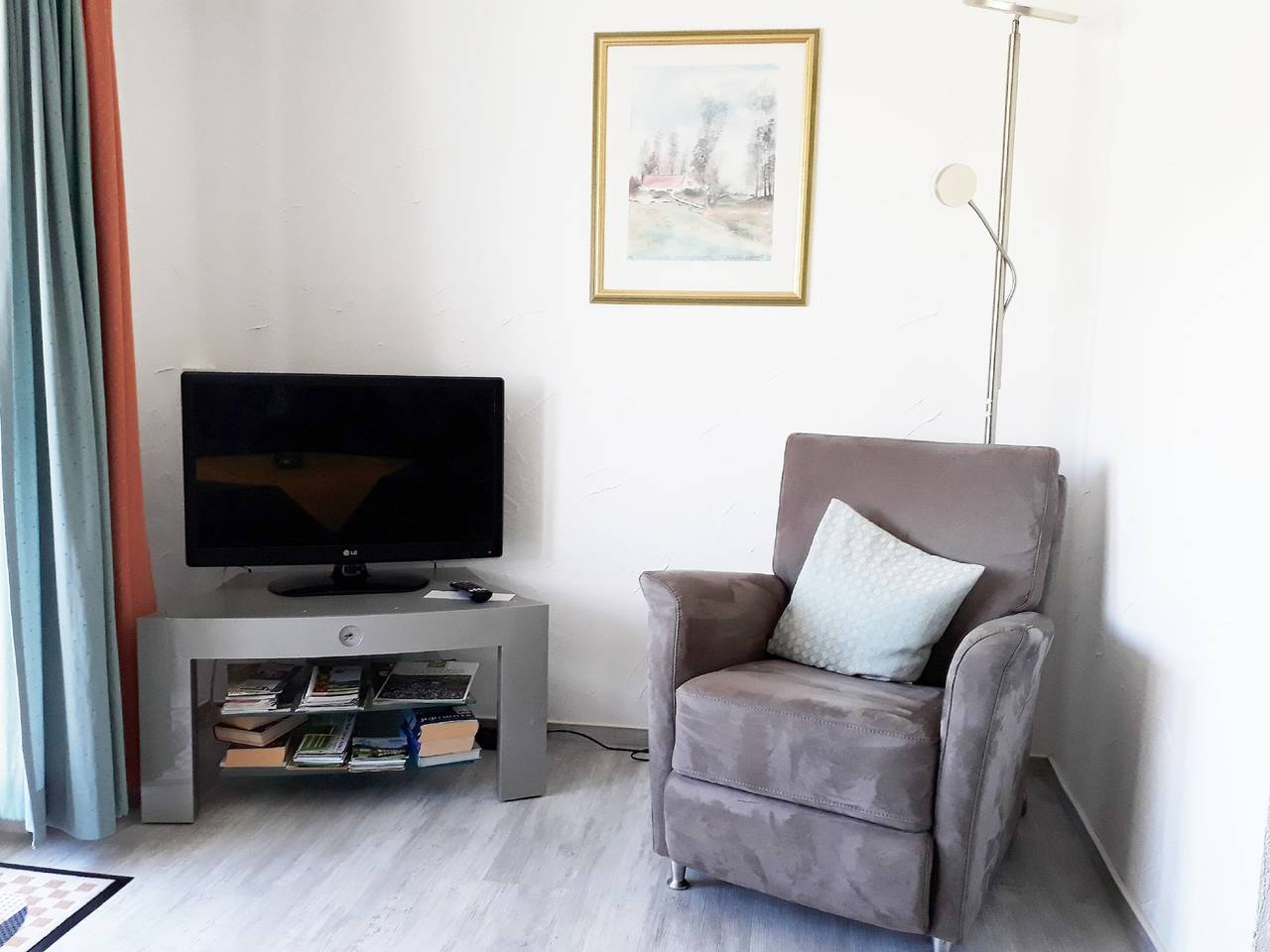 Ganze Wohnung, Ferienwohnung 3, 55 m² mit privater Terrasse, Garten und Wlan in Herscheid, Märkischer Kreis