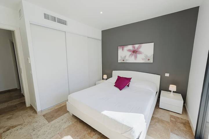 Location de vacances pour 6 personnes, avec jardin dans Sainte-Lucie de Porto-Vecchio - 2