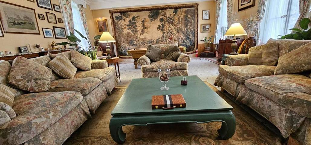 Location de vacances pour 10 personnes, avec vue et jardin, adapté aux familles à Brinon-sur-Sauldre - 2