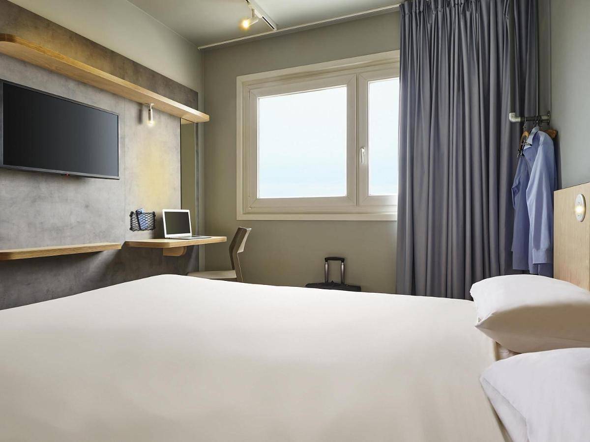 Ibis budget Paris Porte d'Aubervilliers in Aubervilliers, Seine-Saint-Denis