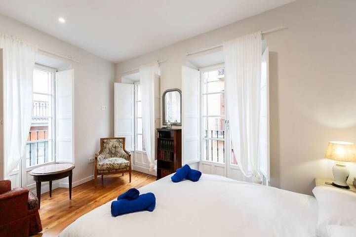 Ganze Wohnung, Apartment mit Blick auf die Kathedrale im Herzen des historischen Zentrums in Ávila, Ávila und Umgebung